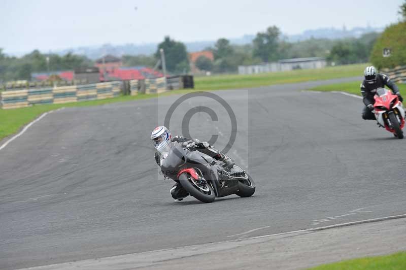 Motorcycle action photographs;cadwell;cadwell park photographs;event digital images;eventdigitalimages;motor racing louth lincolnshire;no limits trackdays;peter wileman photography;trackday;trackday digital images;trackday photos
