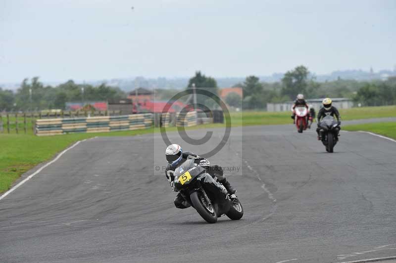 Motorcycle action photographs;cadwell;cadwell park photographs;event digital images;eventdigitalimages;motor racing louth lincolnshire;no limits trackdays;peter wileman photography;trackday;trackday digital images;trackday photos