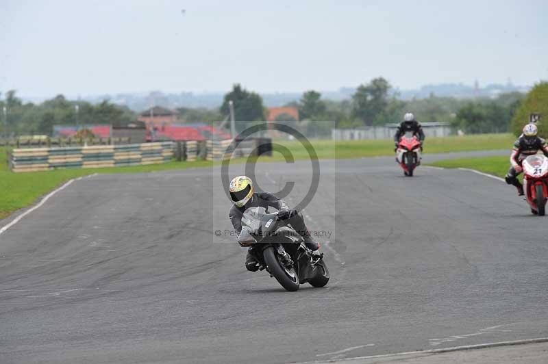 Motorcycle action photographs;cadwell;cadwell park photographs;event digital images;eventdigitalimages;motor racing louth lincolnshire;no limits trackdays;peter wileman photography;trackday;trackday digital images;trackday photos