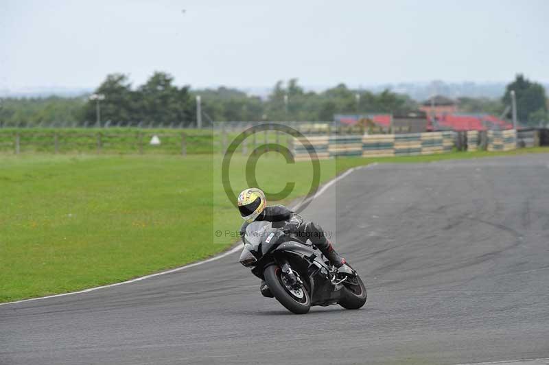 Motorcycle action photographs;cadwell;cadwell park photographs;event digital images;eventdigitalimages;motor racing louth lincolnshire;no limits trackdays;peter wileman photography;trackday;trackday digital images;trackday photos