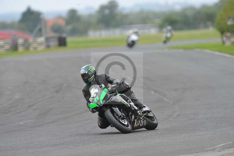 Motorcycle action photographs;cadwell;cadwell park photographs;event digital images;eventdigitalimages;motor racing louth lincolnshire;no limits trackdays;peter wileman photography;trackday;trackday digital images;trackday photos