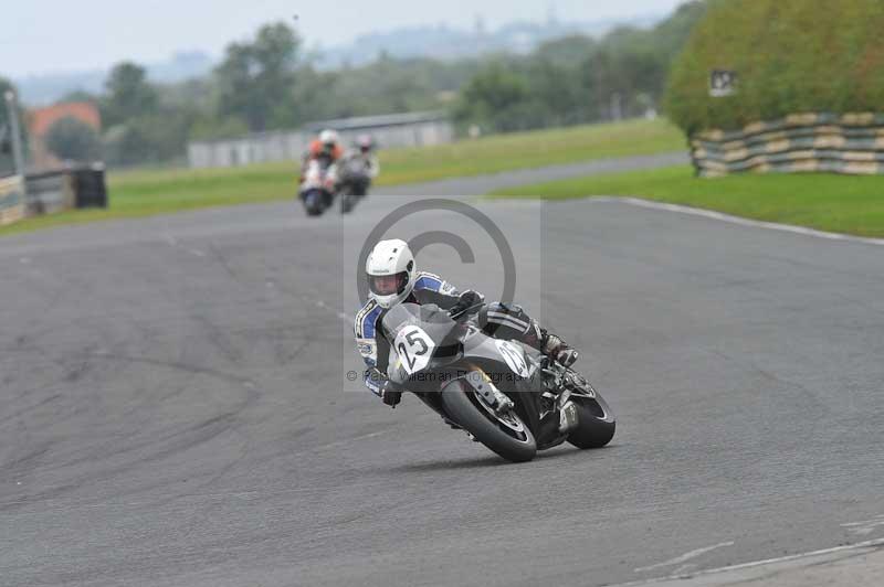 Motorcycle action photographs;cadwell;cadwell park photographs;event digital images;eventdigitalimages;motor racing louth lincolnshire;no limits trackdays;peter wileman photography;trackday;trackday digital images;trackday photos