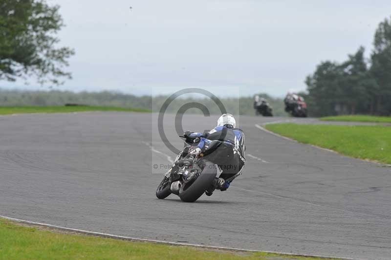 Motorcycle action photographs;cadwell;cadwell park photographs;event digital images;eventdigitalimages;motor racing louth lincolnshire;no limits trackdays;peter wileman photography;trackday;trackday digital images;trackday photos
