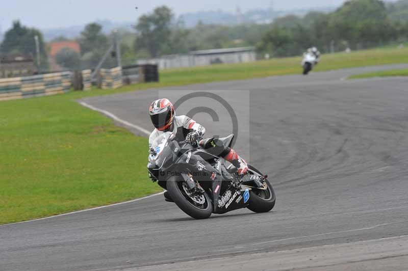 Motorcycle action photographs;cadwell;cadwell park photographs;event digital images;eventdigitalimages;motor racing louth lincolnshire;no limits trackdays;peter wileman photography;trackday;trackday digital images;trackday photos