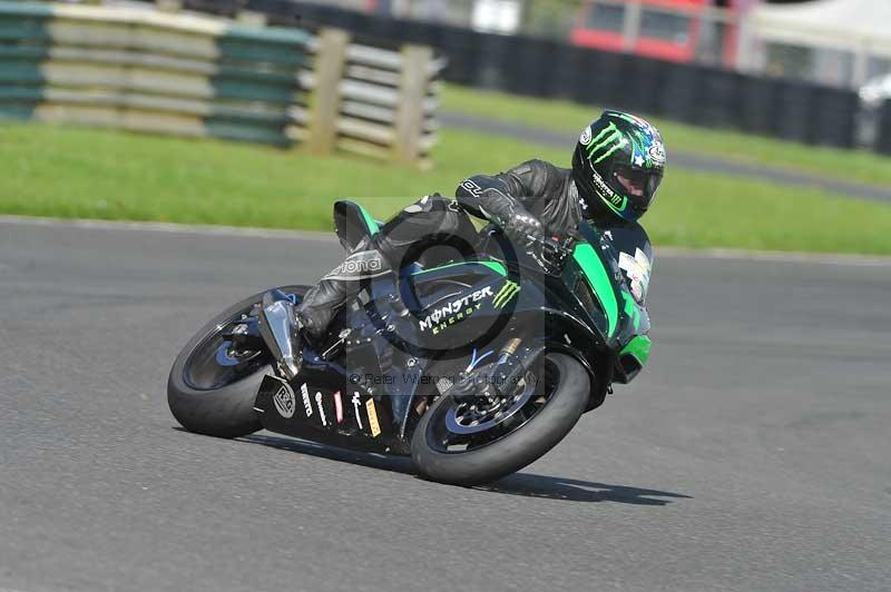Motorcycle action photographs;cadwell;cadwell park photographs;event digital images;eventdigitalimages;motor racing louth lincolnshire;no limits trackdays;peter wileman photography;trackday;trackday digital images;trackday photos