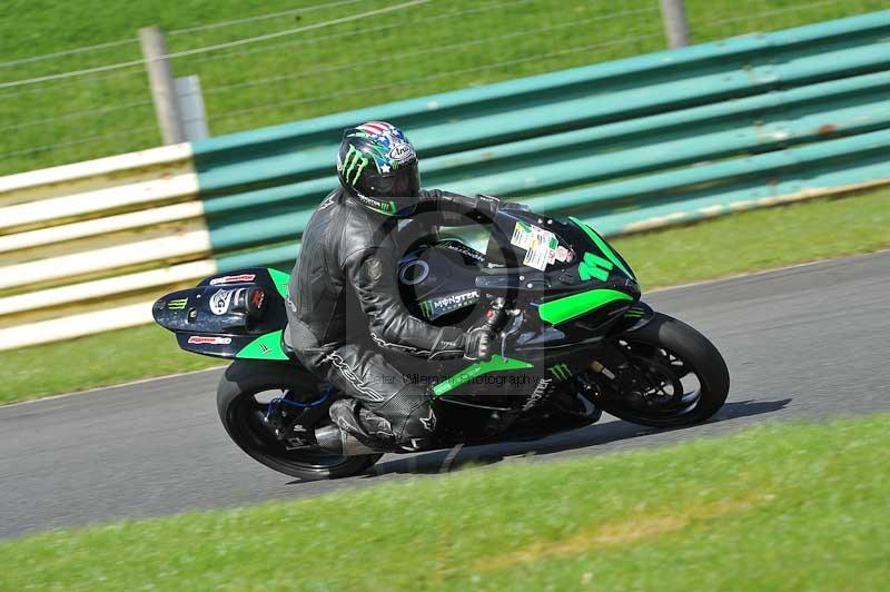 Motorcycle action photographs;cadwell;cadwell park photographs;event digital images;eventdigitalimages;motor racing louth lincolnshire;no limits trackdays;peter wileman photography;trackday;trackday digital images;trackday photos