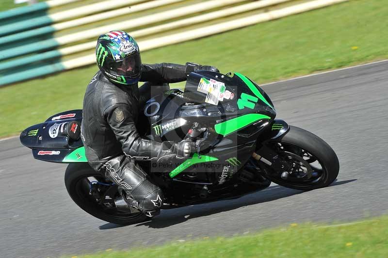 Motorcycle action photographs;cadwell;cadwell park photographs;event digital images;eventdigitalimages;motor racing louth lincolnshire;no limits trackdays;peter wileman photography;trackday;trackday digital images;trackday photos