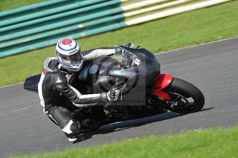 Motorcycle action photographs;cadwell;cadwell park photographs;event digital images;eventdigitalimages;motor racing louth lincolnshire;no limits trackdays;peter wileman photography;trackday;trackday digital images;trackday photos