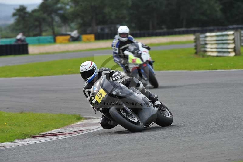 Motorcycle action photographs;cadwell;cadwell park photographs;event digital images;eventdigitalimages;motor racing louth lincolnshire;no limits trackdays;peter wileman photography;trackday;trackday digital images;trackday photos