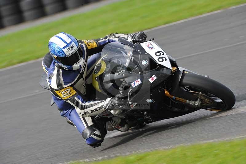 Motorcycle action photographs;cadwell;cadwell park photographs;event digital images;eventdigitalimages;motor racing louth lincolnshire;no limits trackdays;peter wileman photography;trackday;trackday digital images;trackday photos