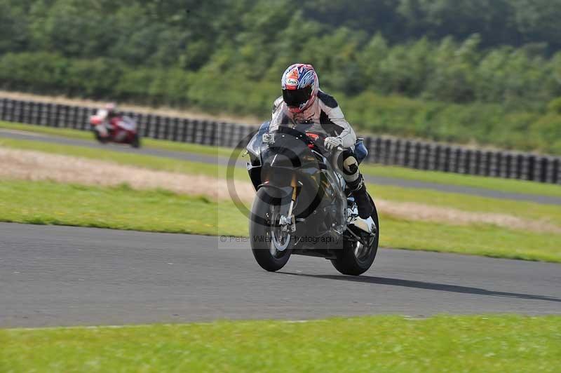 Motorcycle action photographs;cadwell;cadwell park photographs;event digital images;eventdigitalimages;motor racing louth lincolnshire;no limits trackdays;peter wileman photography;trackday;trackday digital images;trackday photos