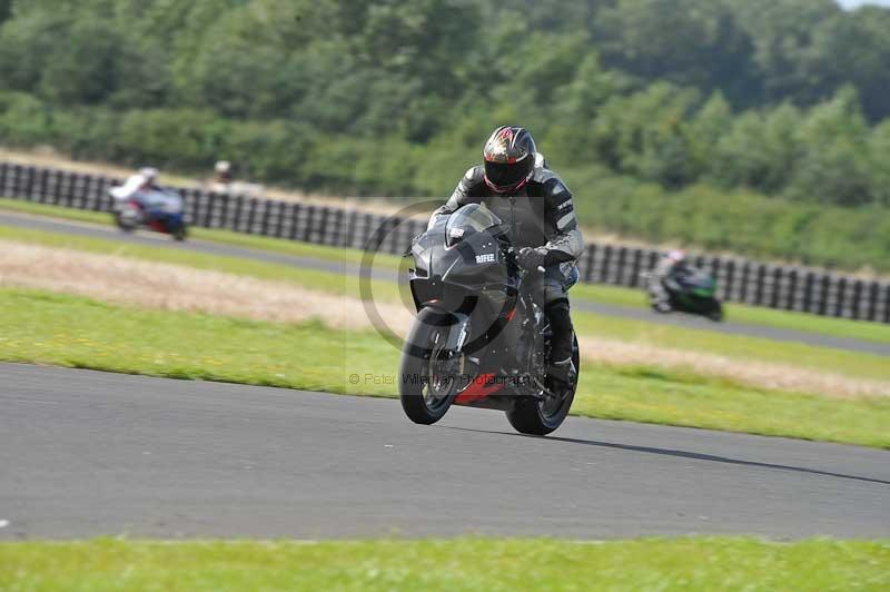 Motorcycle action photographs;cadwell;cadwell park photographs;event digital images;eventdigitalimages;motor racing louth lincolnshire;no limits trackdays;peter wileman photography;trackday;trackday digital images;trackday photos