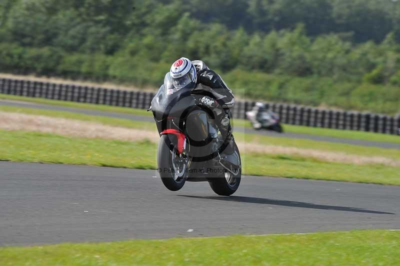 Motorcycle action photographs;cadwell;cadwell park photographs;event digital images;eventdigitalimages;motor racing louth lincolnshire;no limits trackdays;peter wileman photography;trackday;trackday digital images;trackday photos