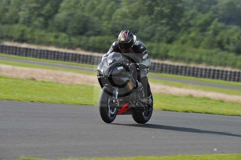 Motorcycle action photographs;cadwell;cadwell park photographs;event digital images;eventdigitalimages;motor racing louth lincolnshire;no limits trackdays;peter wileman photography;trackday;trackday digital images;trackday photos