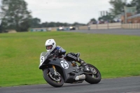 Motorcycle-action-photographs;cadwell;cadwell-park-photographs;event-digital-images;eventdigitalimages;motor-racing-louth-lincolnshire;no-limits-trackdays;peter-wileman-photography;trackday;trackday-digital-images;trackday-photos