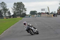Motorcycle-action-photographs;cadwell;cadwell-park-photographs;event-digital-images;eventdigitalimages;motor-racing-louth-lincolnshire;no-limits-trackdays;peter-wileman-photography;trackday;trackday-digital-images;trackday-photos