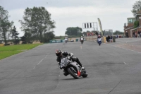 Motorcycle-action-photographs;cadwell;cadwell-park-photographs;event-digital-images;eventdigitalimages;motor-racing-louth-lincolnshire;no-limits-trackdays;peter-wileman-photography;trackday;trackday-digital-images;trackday-photos