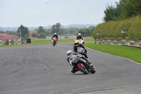 Motorcycle-action-photographs;cadwell;cadwell-park-photographs;event-digital-images;eventdigitalimages;motor-racing-louth-lincolnshire;no-limits-trackdays;peter-wileman-photography;trackday;trackday-digital-images;trackday-photos