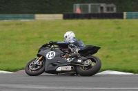 Motorcycle-action-photographs;cadwell;cadwell-park-photographs;event-digital-images;eventdigitalimages;motor-racing-louth-lincolnshire;no-limits-trackdays;peter-wileman-photography;trackday;trackday-digital-images;trackday-photos