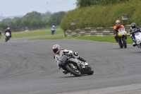 Motorcycle-action-photographs;cadwell;cadwell-park-photographs;event-digital-images;eventdigitalimages;motor-racing-louth-lincolnshire;no-limits-trackdays;peter-wileman-photography;trackday;trackday-digital-images;trackday-photos