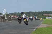Motorcycle-action-photographs;cadwell;cadwell-park-photographs;event-digital-images;eventdigitalimages;motor-racing-louth-lincolnshire;no-limits-trackdays;peter-wileman-photography;trackday;trackday-digital-images;trackday-photos