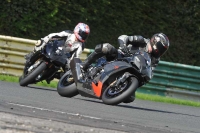Motorcycle-action-photographs;cadwell;cadwell-park-photographs;event-digital-images;eventdigitalimages;motor-racing-louth-lincolnshire;no-limits-trackdays;peter-wileman-photography;trackday;trackday-digital-images;trackday-photos