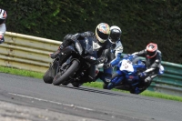 Motorcycle-action-photographs;cadwell;cadwell-park-photographs;event-digital-images;eventdigitalimages;motor-racing-louth-lincolnshire;no-limits-trackdays;peter-wileman-photography;trackday;trackday-digital-images;trackday-photos