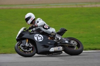 Motorcycle-action-photographs;cadwell;cadwell-park-photographs;event-digital-images;eventdigitalimages;motor-racing-louth-lincolnshire;no-limits-trackdays;peter-wileman-photography;trackday;trackday-digital-images;trackday-photos