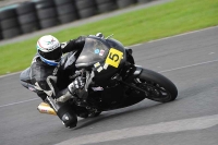Motorcycle-action-photographs;cadwell;cadwell-park-photographs;event-digital-images;eventdigitalimages;motor-racing-louth-lincolnshire;no-limits-trackdays;peter-wileman-photography;trackday;trackday-digital-images;trackday-photos