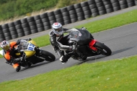 Motorcycle-action-photographs;cadwell;cadwell-park-photographs;event-digital-images;eventdigitalimages;motor-racing-louth-lincolnshire;no-limits-trackdays;peter-wileman-photography;trackday;trackday-digital-images;trackday-photos