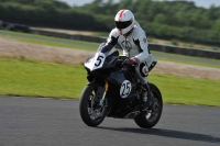 Motorcycle-action-photographs;cadwell;cadwell-park-photographs;event-digital-images;eventdigitalimages;motor-racing-louth-lincolnshire;no-limits-trackdays;peter-wileman-photography;trackday;trackday-digital-images;trackday-photos