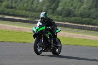 Motorcycle-action-photographs;cadwell;cadwell-park-photographs;event-digital-images;eventdigitalimages;motor-racing-louth-lincolnshire;no-limits-trackdays;peter-wileman-photography;trackday;trackday-digital-images;trackday-photos