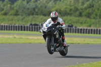 Motorcycle-action-photographs;cadwell;cadwell-park-photographs;event-digital-images;eventdigitalimages;motor-racing-louth-lincolnshire;no-limits-trackdays;peter-wileman-photography;trackday;trackday-digital-images;trackday-photos