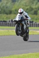 Motorcycle-action-photographs;cadwell;cadwell-park-photographs;event-digital-images;eventdigitalimages;motor-racing-louth-lincolnshire;no-limits-trackdays;peter-wileman-photography;trackday;trackday-digital-images;trackday-photos