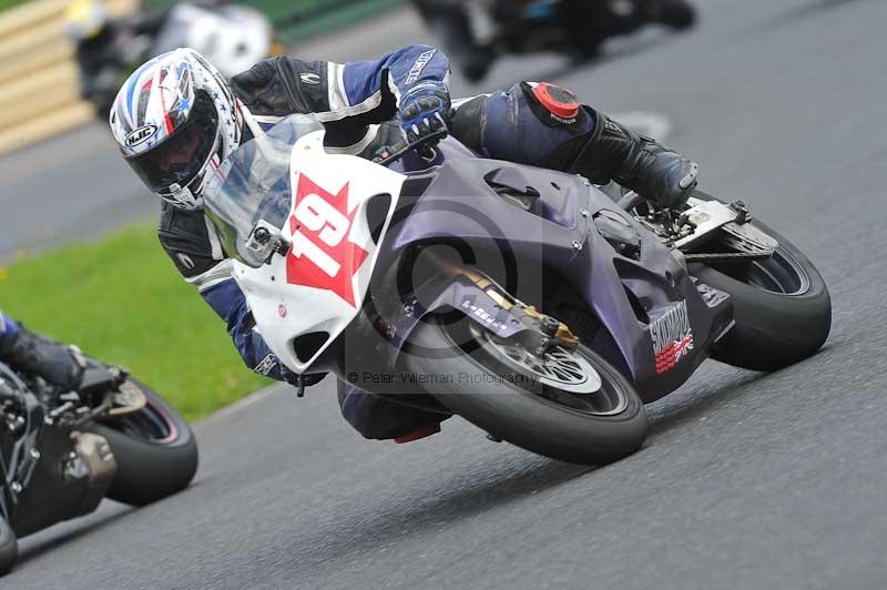 Motorcycle action photographs;cadwell;cadwell park photographs;event digital images;eventdigitalimages;motor racing louth lincolnshire;no limits trackdays;peter wileman photography;trackday;trackday digital images;trackday photos