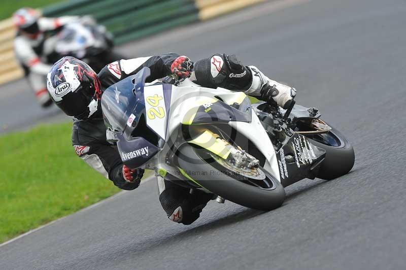 Motorcycle action photographs;cadwell;cadwell park photographs;event digital images;eventdigitalimages;motor racing louth lincolnshire;no limits trackdays;peter wileman photography;trackday;trackday digital images;trackday photos