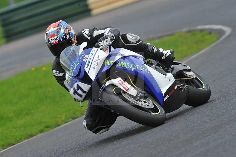 Motorcycle action photographs;cadwell;cadwell park photographs;event digital images;eventdigitalimages;motor racing louth lincolnshire;no limits trackdays;peter wileman photography;trackday;trackday digital images;trackday photos