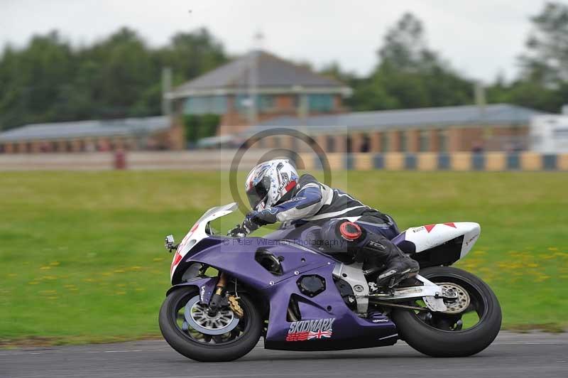 Motorcycle action photographs;cadwell;cadwell park photographs;event digital images;eventdigitalimages;motor racing louth lincolnshire;no limits trackdays;peter wileman photography;trackday;trackday digital images;trackday photos