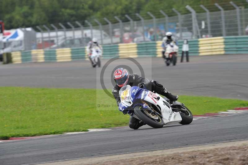 Motorcycle action photographs;cadwell;cadwell park photographs;event digital images;eventdigitalimages;motor racing louth lincolnshire;no limits trackdays;peter wileman photography;trackday;trackday digital images;trackday photos