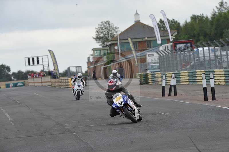 Motorcycle action photographs;cadwell;cadwell park photographs;event digital images;eventdigitalimages;motor racing louth lincolnshire;no limits trackdays;peter wileman photography;trackday;trackday digital images;trackday photos