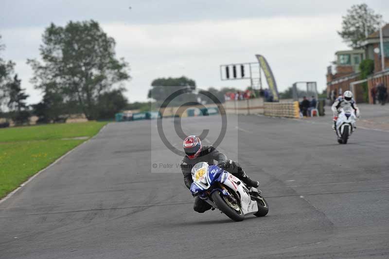 Motorcycle action photographs;cadwell;cadwell park photographs;event digital images;eventdigitalimages;motor racing louth lincolnshire;no limits trackdays;peter wileman photography;trackday;trackday digital images;trackday photos