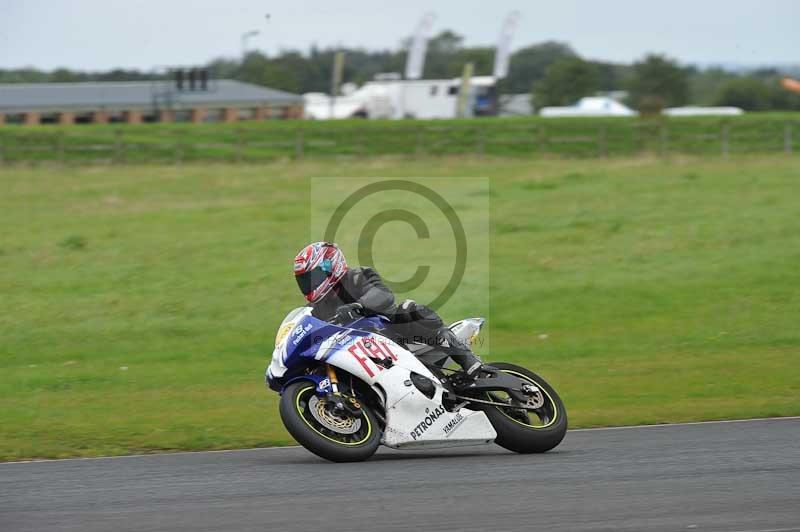 Motorcycle action photographs;cadwell;cadwell park photographs;event digital images;eventdigitalimages;motor racing louth lincolnshire;no limits trackdays;peter wileman photography;trackday;trackday digital images;trackday photos