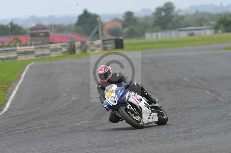 Motorcycle action photographs;cadwell;cadwell park photographs;event digital images;eventdigitalimages;motor racing louth lincolnshire;no limits trackdays;peter wileman photography;trackday;trackday digital images;trackday photos