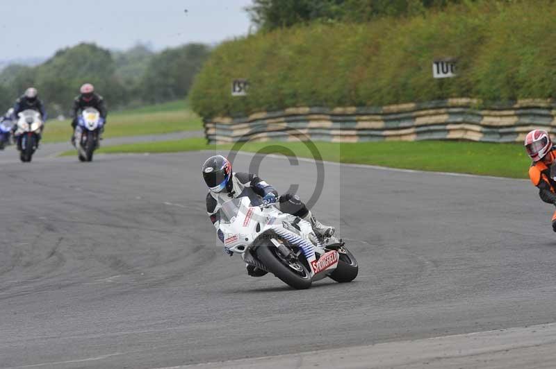 Motorcycle action photographs;cadwell;cadwell park photographs;event digital images;eventdigitalimages;motor racing louth lincolnshire;no limits trackdays;peter wileman photography;trackday;trackday digital images;trackday photos