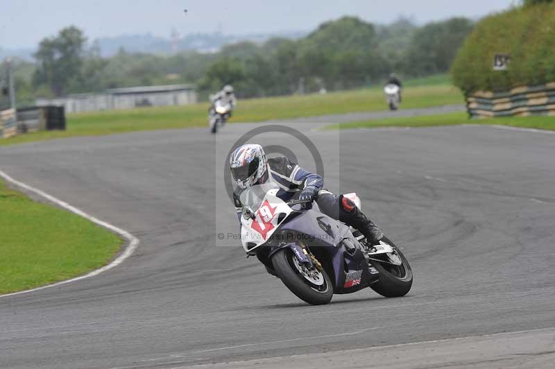 Motorcycle action photographs;cadwell;cadwell park photographs;event digital images;eventdigitalimages;motor racing louth lincolnshire;no limits trackdays;peter wileman photography;trackday;trackday digital images;trackday photos