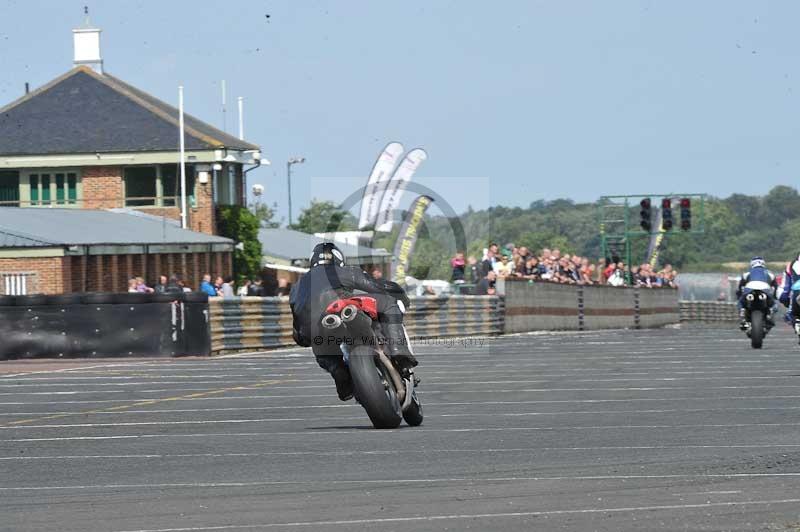 Motorcycle action photographs;cadwell;cadwell park photographs;event digital images;eventdigitalimages;motor racing louth lincolnshire;no limits trackdays;peter wileman photography;trackday;trackday digital images;trackday photos