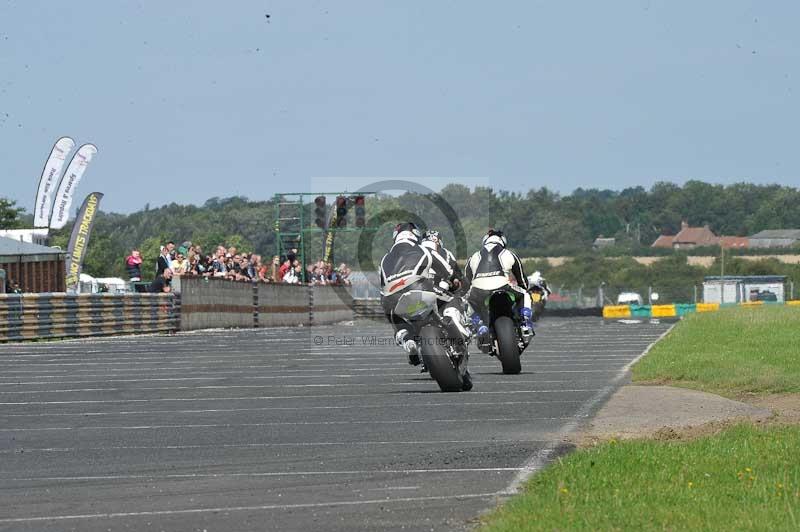 Motorcycle action photographs;cadwell;cadwell park photographs;event digital images;eventdigitalimages;motor racing louth lincolnshire;no limits trackdays;peter wileman photography;trackday;trackday digital images;trackday photos