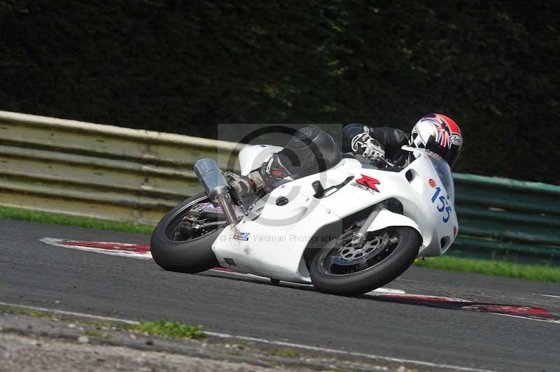 Motorcycle action photographs;cadwell;cadwell park photographs;event digital images;eventdigitalimages;motor racing louth lincolnshire;no limits trackdays;peter wileman photography;trackday;trackday digital images;trackday photos