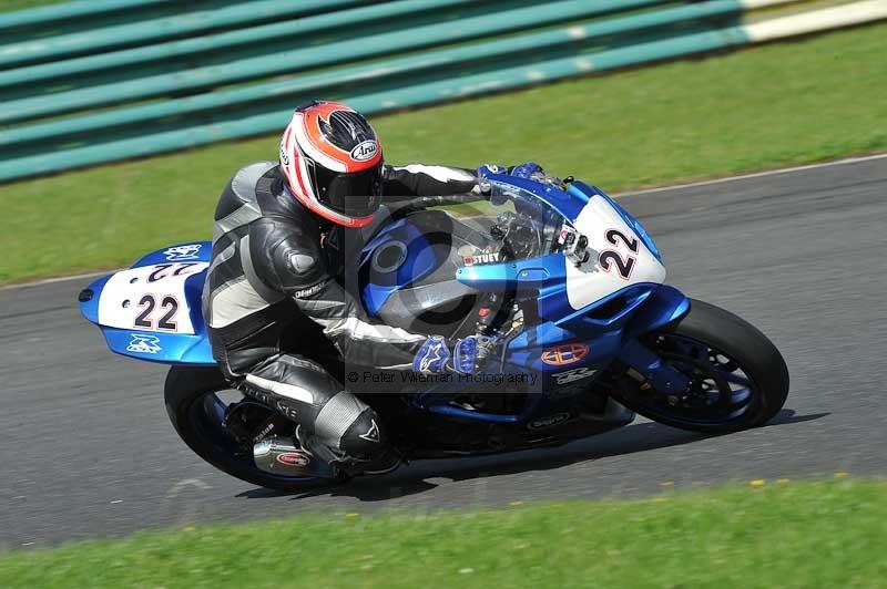 Motorcycle action photographs;cadwell;cadwell park photographs;event digital images;eventdigitalimages;motor racing louth lincolnshire;no limits trackdays;peter wileman photography;trackday;trackday digital images;trackday photos