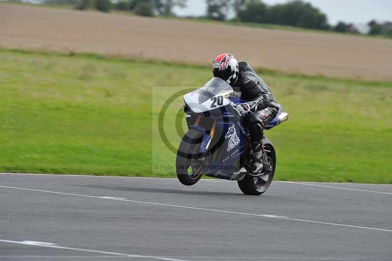 Motorcycle action photographs;cadwell;cadwell park photographs;event digital images;eventdigitalimages;motor racing louth lincolnshire;no limits trackdays;peter wileman photography;trackday;trackday digital images;trackday photos